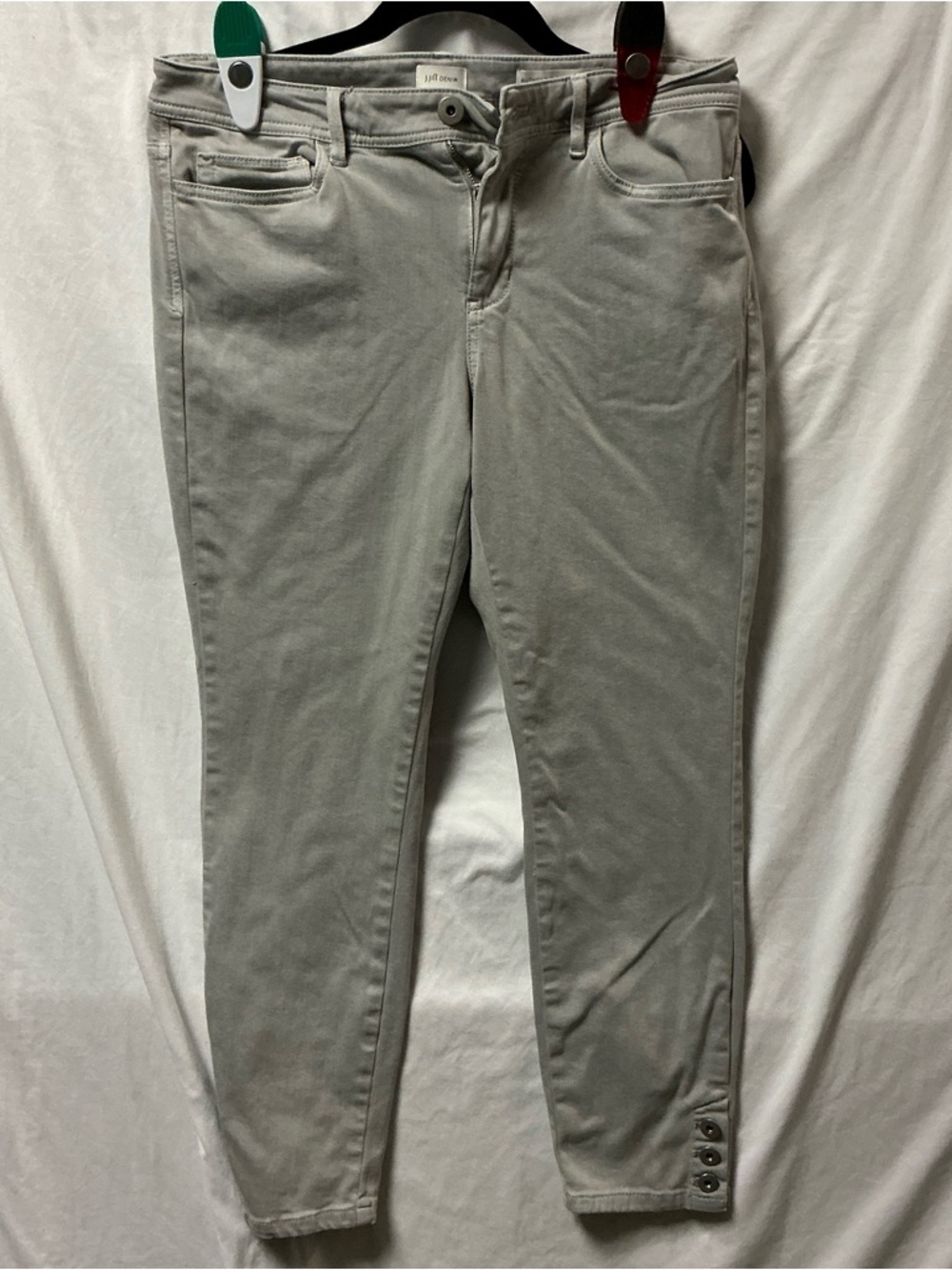 J. Jill Light Gray Cropped Button-Hem Jeans